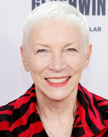 how-to-contact-annie-lennox-phone-number-fanmail-address-email